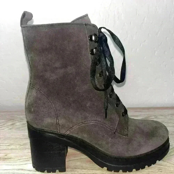 La Canadienne Prunella Rubber Heeled Combat Boots Suede Womens 7.5M $550 - Picture 1 of 9